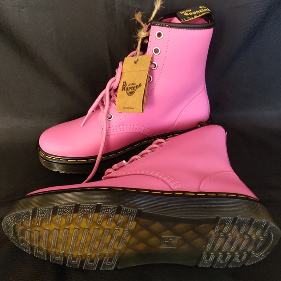 Dr. Martens Shoes - Dr. Martens Zavala Combat Pink Boots. Unisex. Size 5 M/ 6 L
